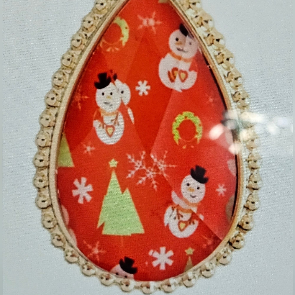 A Girl Thing Festive Red Earrings - Picture 4 of 4